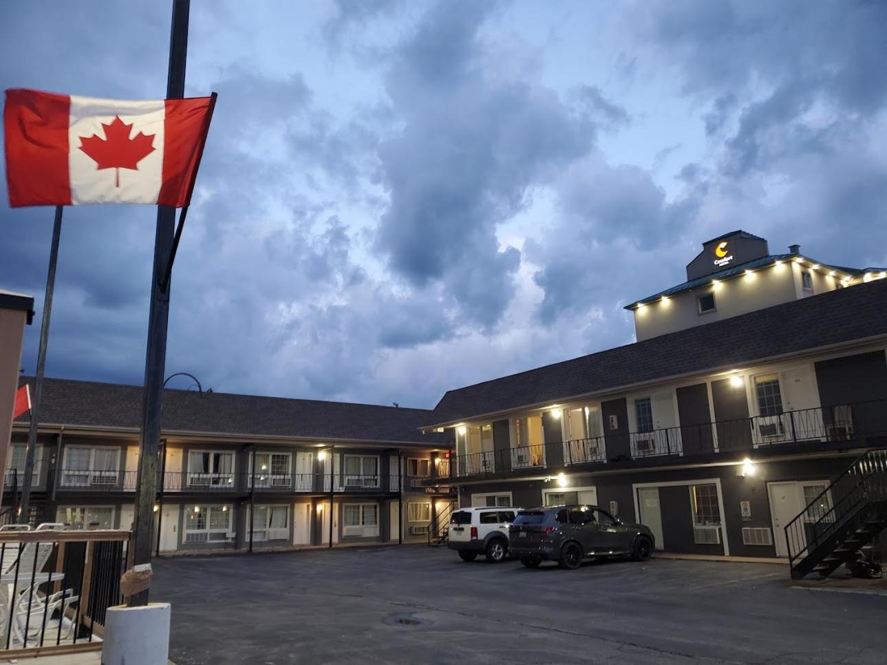 Niagara Falls Courtside Inn Bagian luar foto