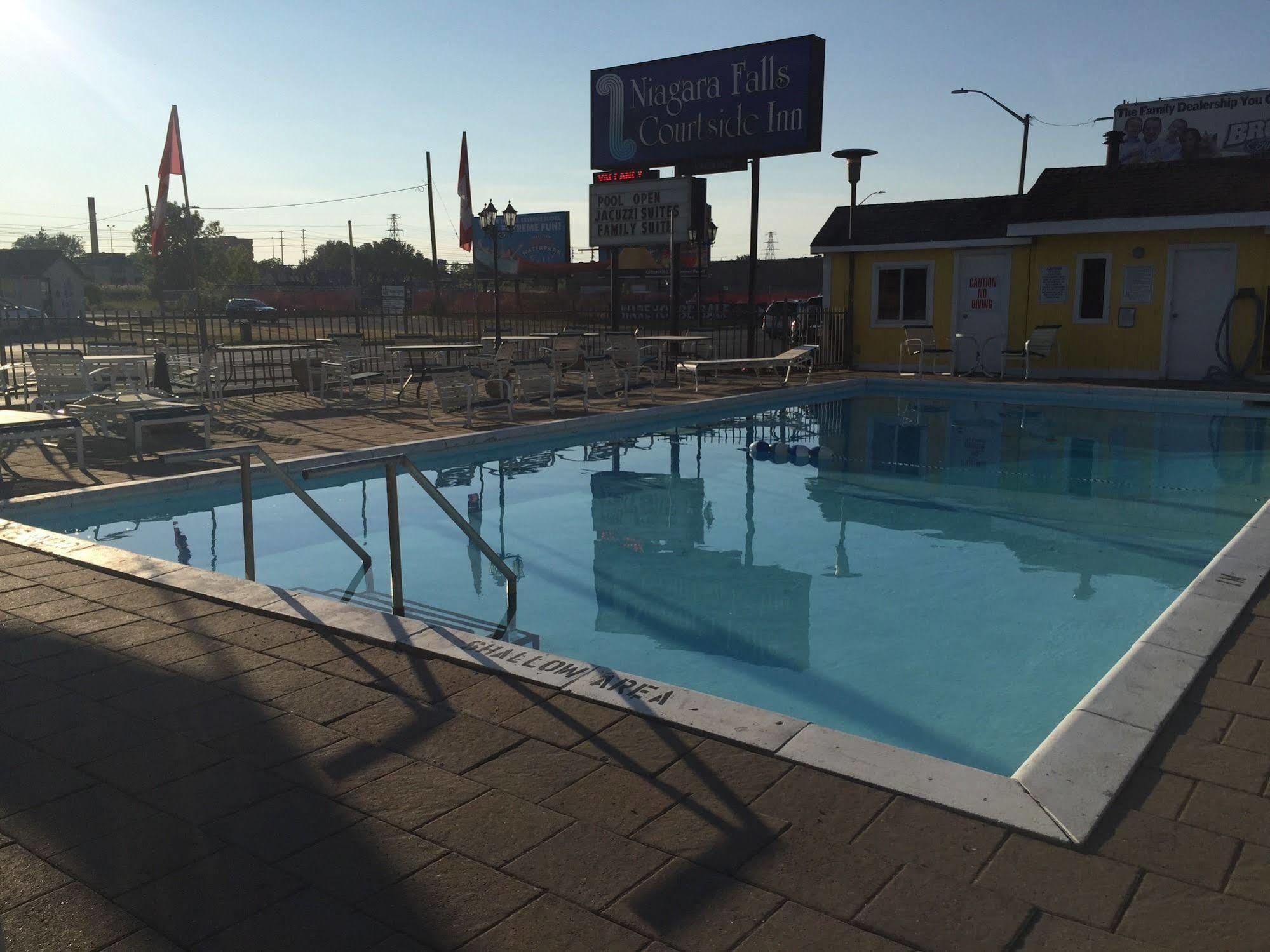 Niagara Falls Courtside Inn Bagian luar foto